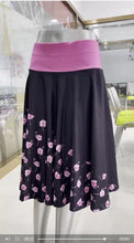 Load image into Gallery viewer, SWING SKIRT RUN- FLORAL FLAMINGO
